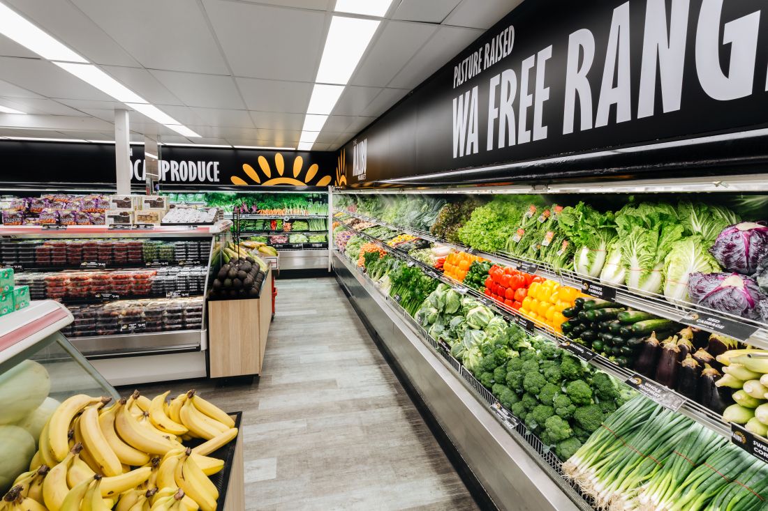 MAL 2502 5 Grocery Store 30 MAL 2502 5 Grocery Store 29